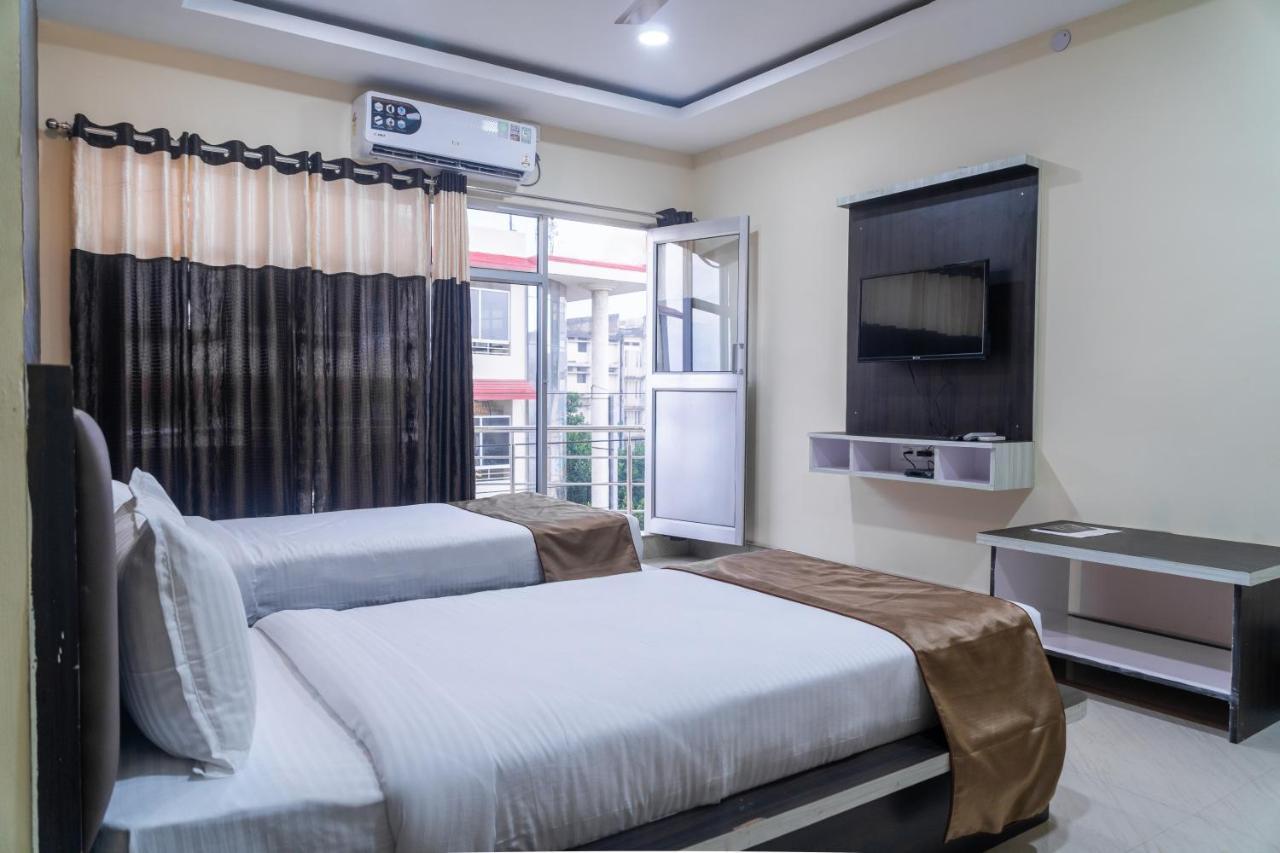 Dimāpur The Four Season Hotel المظهر الخارجي الصورة